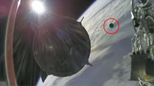 NASA Says – SpaceX rocket almost collided with an UFO